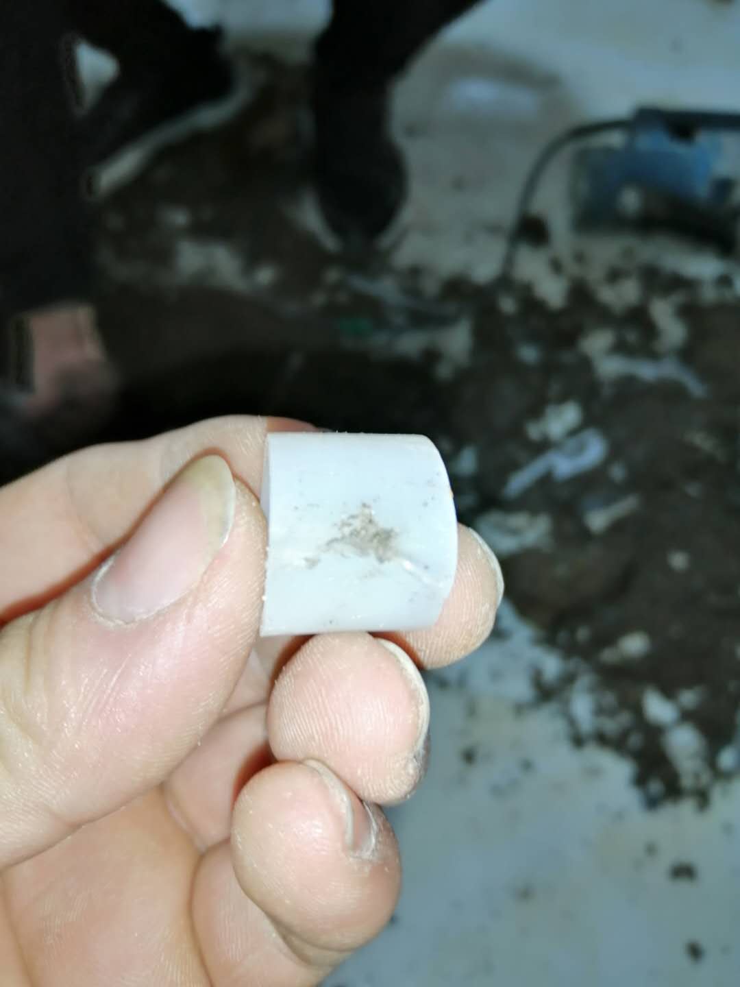 临朐家里地暖漏水了怎么办？